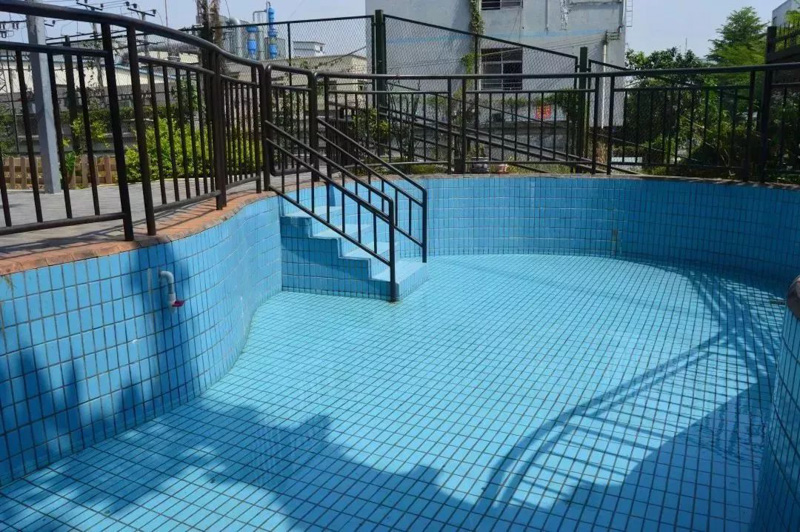 东方贤德幼儿园游泳池 东方贤德幼儿园游泳池